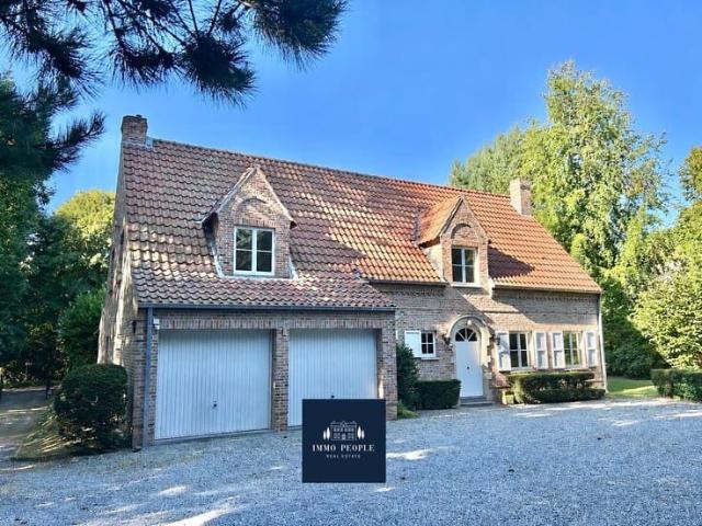 Maison location à Waterloo, Wallonie