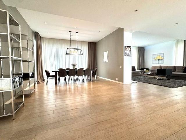 Apartament închirieri în Colțea, București