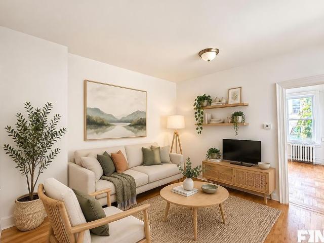 Detached House for rent in Kings County, New York