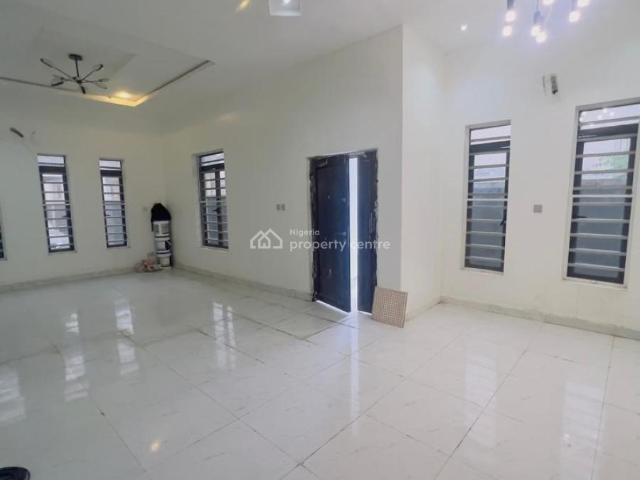 Duplex for rent in Eti Osa, Lagos