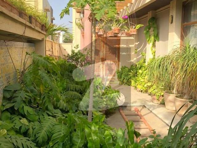 House for sale in 8 ڈی ایچ اے فیز, کراچی ڈویژن