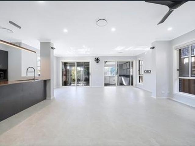 House for rent in The Ponds, Sydney