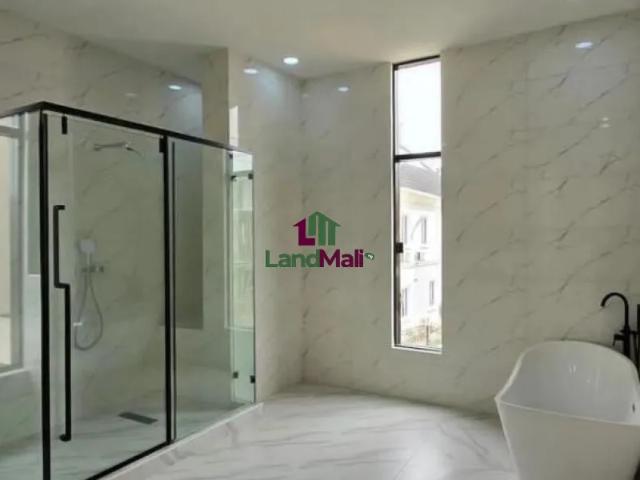 Property for sale in Eti Osa, Abuja