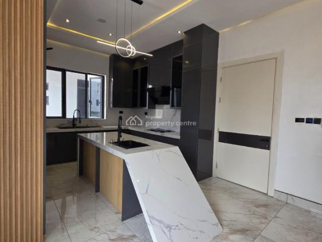 Detached duplex for sale in Eti Osa, Lagos