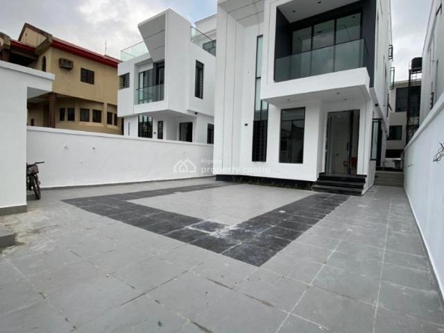 Detached duplex for sale in Eti Osa, Lagos