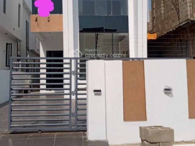 Detached duplex for sale in Eti Osa, Abuja