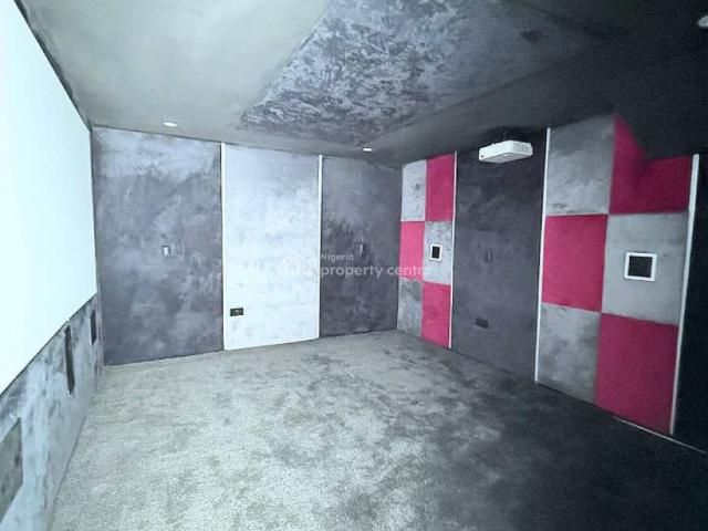 Property for sale in Eti Osa, Lagos