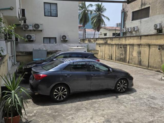 Duplex for rent in Eti Osa, Abuja