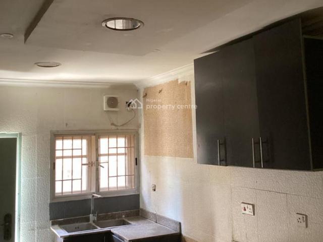 Detached house for rent in Eti Osa, Lagos