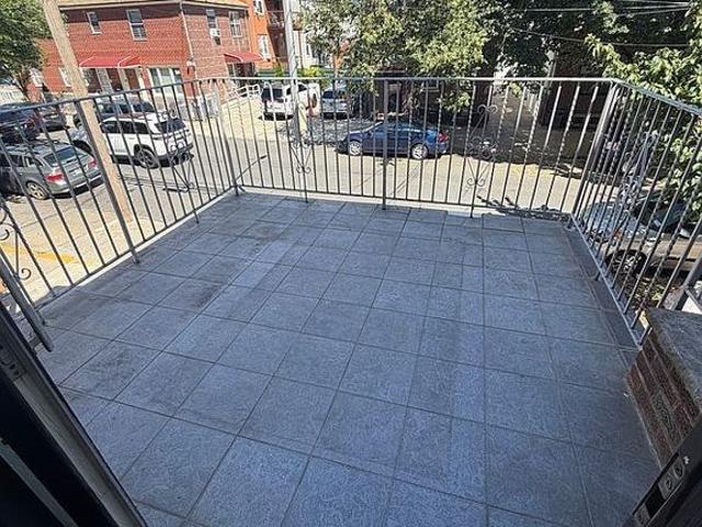 Detached House for rent in Queens, Arverne