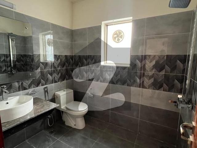 House for sale in Multan, Islamabad Capital Territory