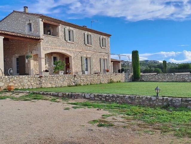 Maison location à Arles, Maussane-les-alpilles