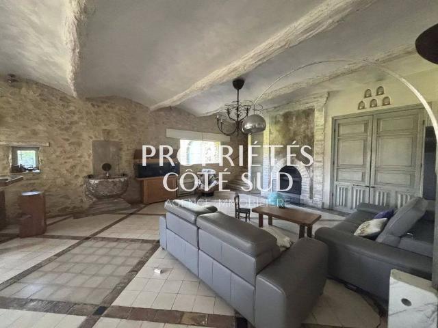 Maison vente à Nîmes, Pujaut
