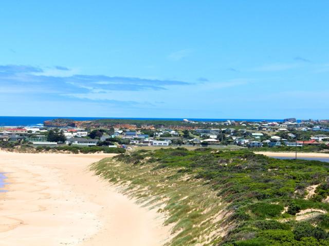 Apartment for sale in Peterborough, Victoria