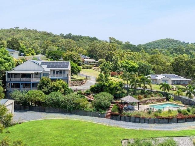 Cottage for sale in Toombul, Queensland