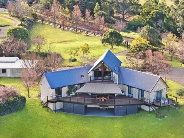 Cottage for sale in Sydney, New South Wales