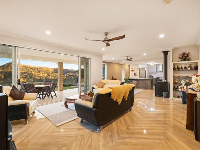 House for sale in Kooralbyn, Queensland