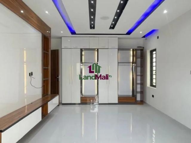 Property for sale in Eti Osa, Abuja