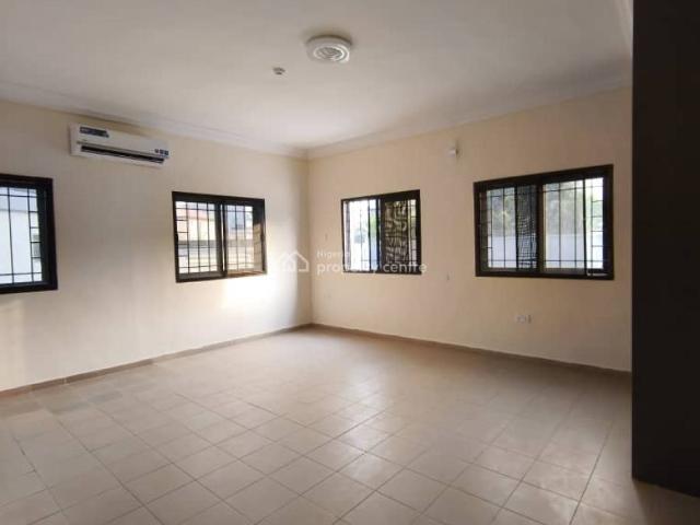 Flat for rent in Eti Osa, Lagos