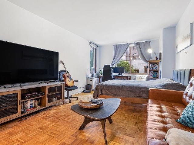 House for rent in Arverne, New York