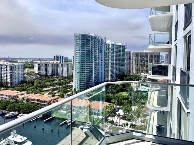 House for rent in Aventura, Miami-Dade County