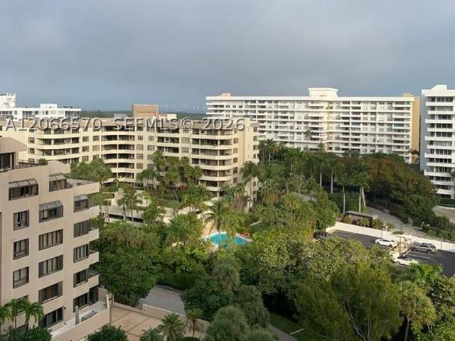 House for rent in Key Biscayne, Florida