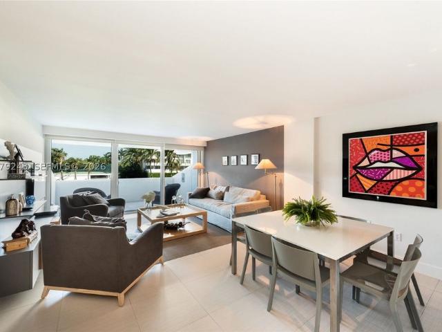 House for rent in Key Biscayne, Florida