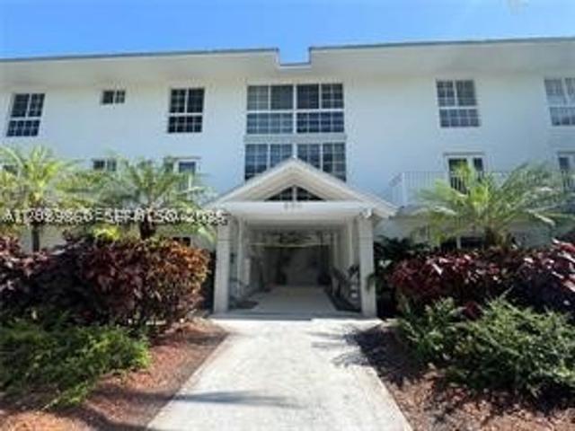 House for rent in Key Biscayne, Florida