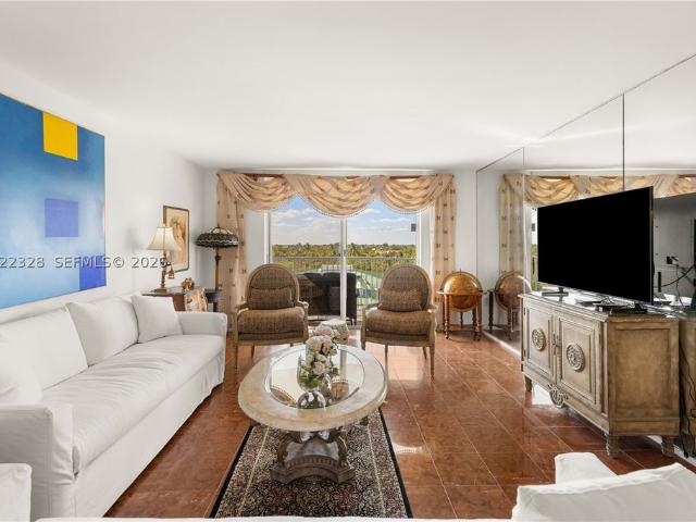 House for rent in Key Biscayne, Florida