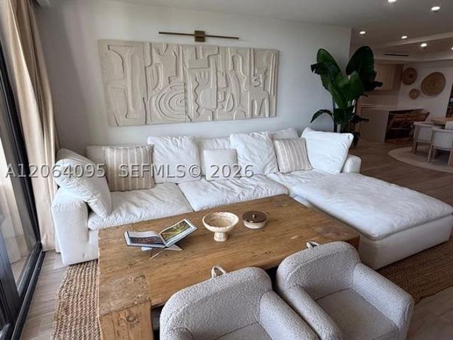 House for rent in Key Biscayne, Florida
