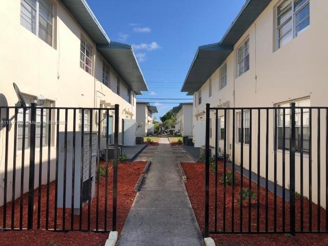 House for rent in Lake Park