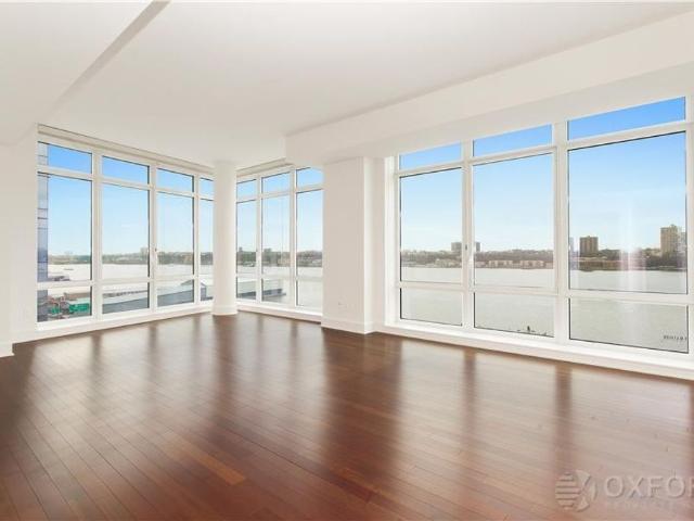 House for rent in Arverne, New York