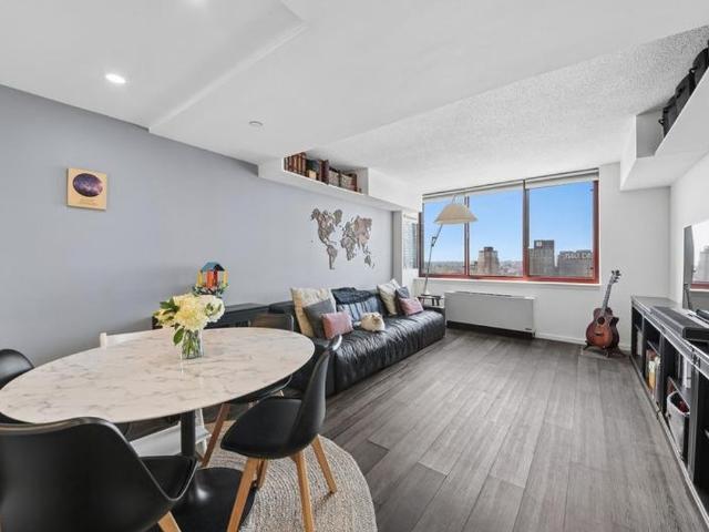 House for sale in Queens, Arverne