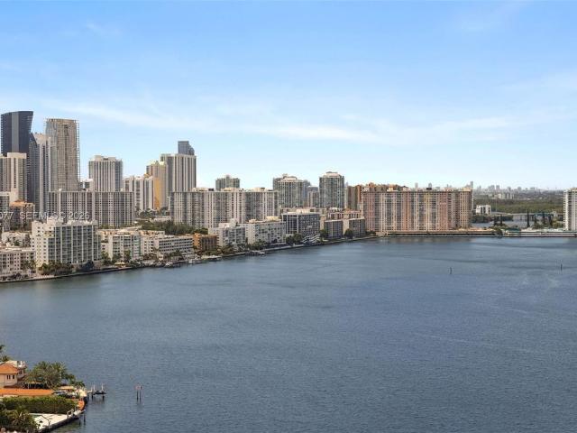 House for sale in Aventura, Florida