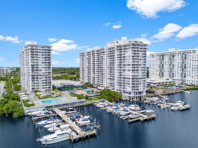 House for sale in Aventura, Florida
