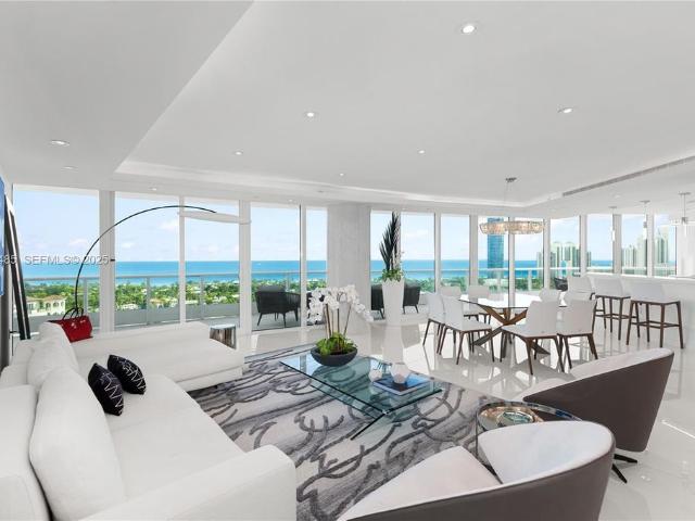 House for sale in Aventura, Florida
