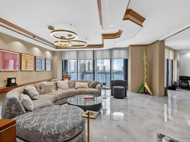 House for sale in Aventura, Florida