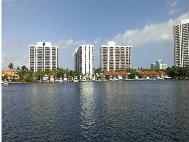 House for sale in Aventura, Florida