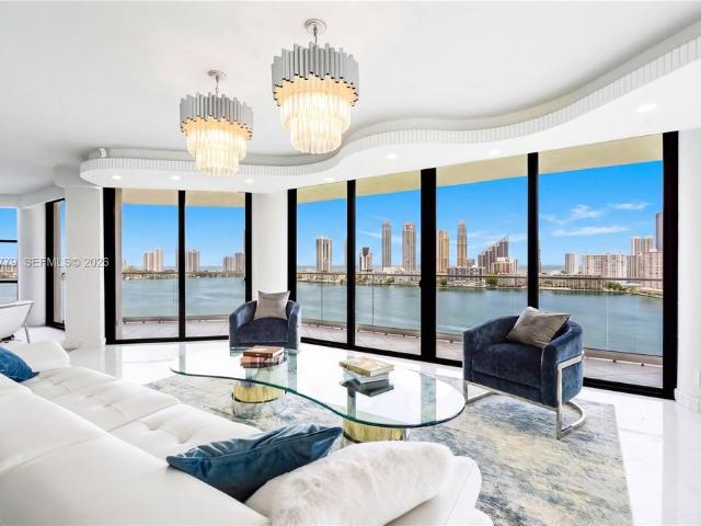 House for sale in Aventura, Florida
