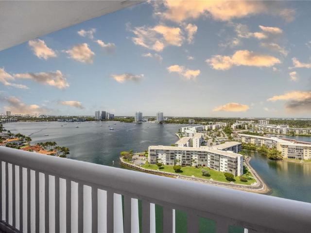 House for sale in Aventura, Florida