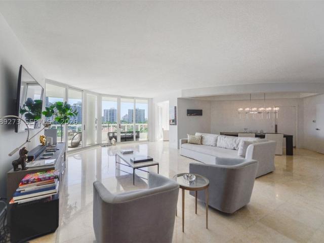 House for sale in Aventura, Florida
