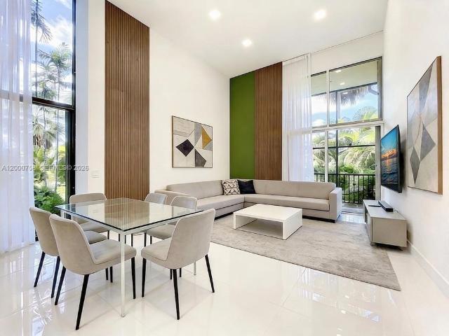 Townhouse for sale in Aventura, Florida