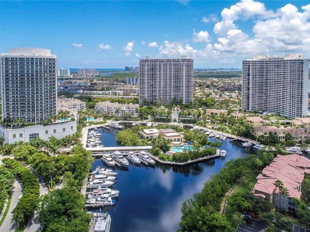 House for sale in Aventura, Florida