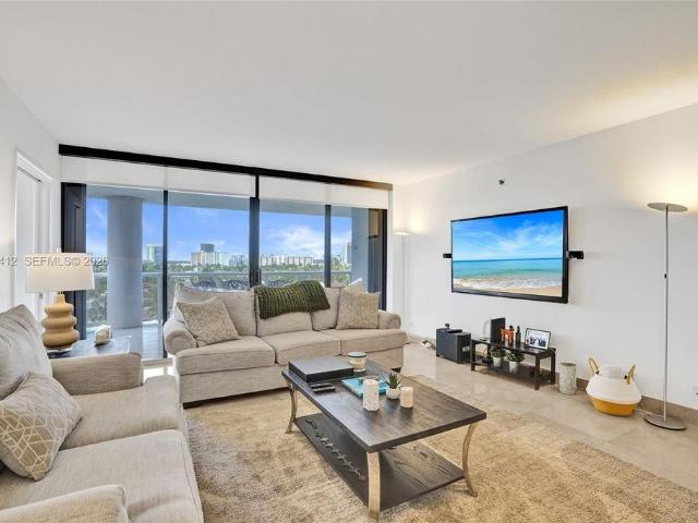 House for sale in Aventura, Florida