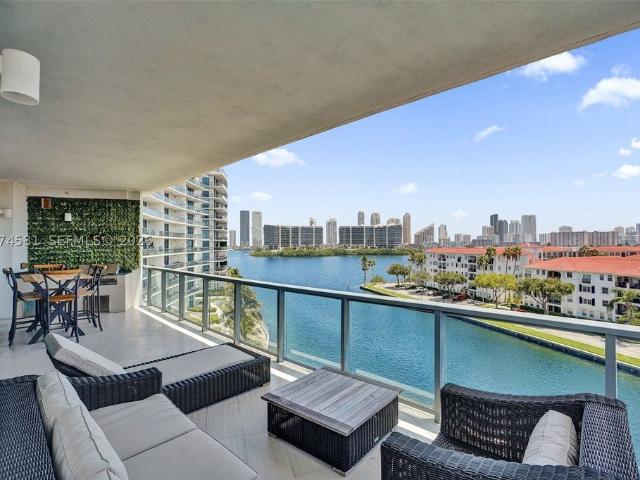 House for sale in Aventura, Florida