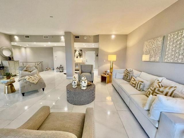 House for sale in Aventura, Florida