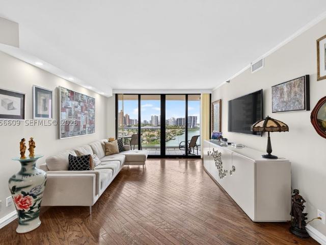 House for sale in Aventura, Florida