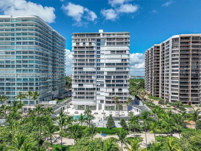 House for sale in Bal Harbour Village, Miami-Dade County