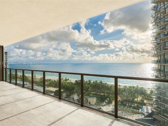 House for sale in Bal Harbour Village, Miami-Dade County