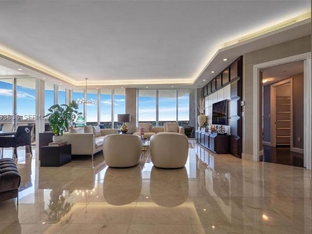 House for sale in Bal Harbour Village, Miami-Dade County